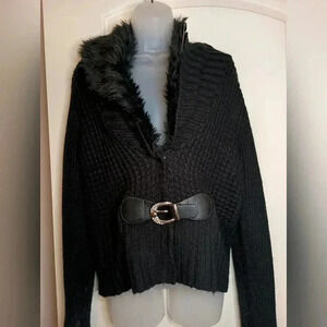 Chic Black Ribbed DRESS BARN sweater with Faux Fur Collar  (#864)